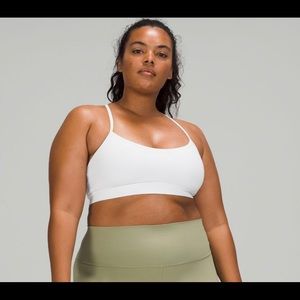 Lululemon flow Y bra in white